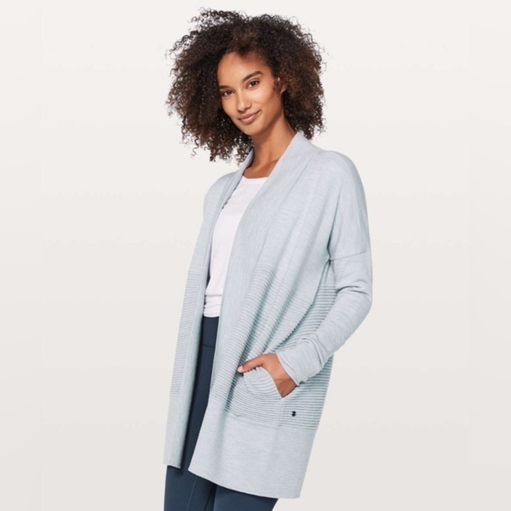 Lululemon Sit In Lotus Wrap 2 – 100% Merino Wool – Size 6